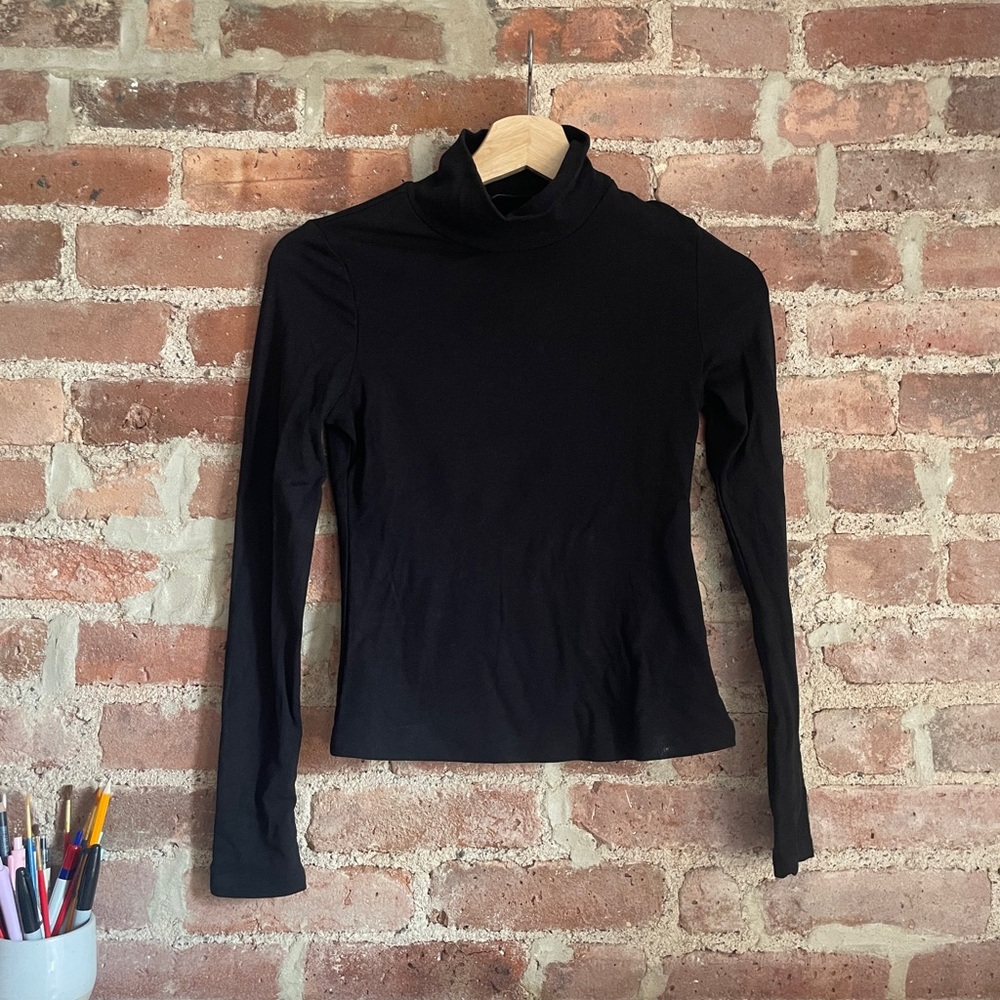 NWOT Cider Black Turtleneck Long Sleeve Top